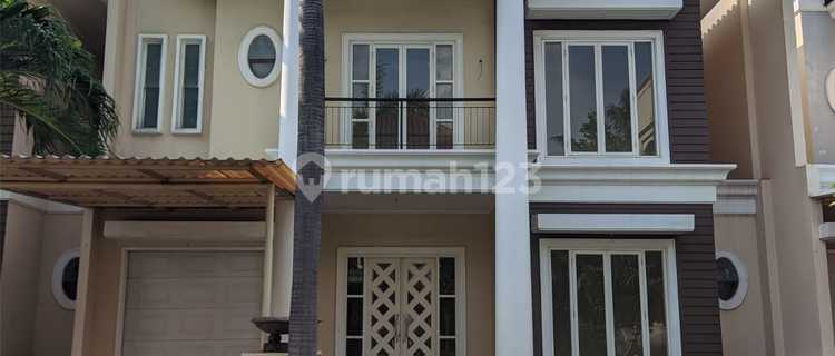 Rumah 2 Lantai Bagus Dan Terawat Keamanan 24 Jam 1