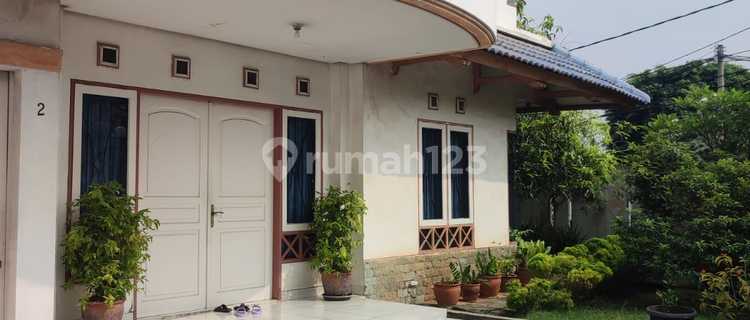 Nice House for Sale in Taman Royal, Tangerang 1