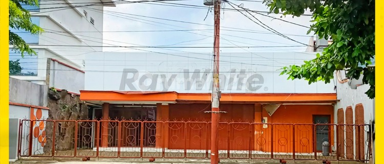 Shop House for Rent Strategic Ready to Occupy Main Roadside Serengan Solo 1