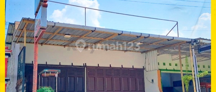 Strategic Shop House Ready for Business Near Karanggeneng Boyolali Toll Exit 1