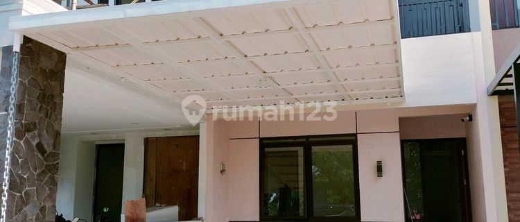 Rumah Brand New Siap Huni,5 Menit Dari Tol Pasteur 1