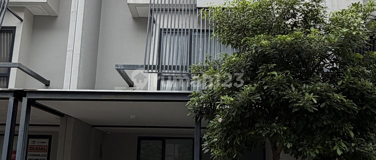 Beautiful Modern 2-Story Ready-to-Live Home in Invesihaus Tabebuya, BSD City, Tangerang 1