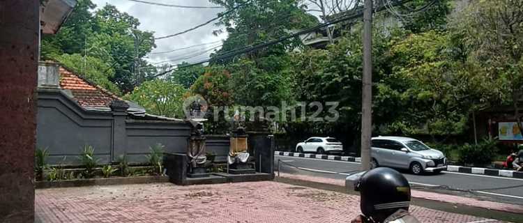 For Rent 3-Storey Shop House Suitable for Bank, Office, and Educational Institutions 1