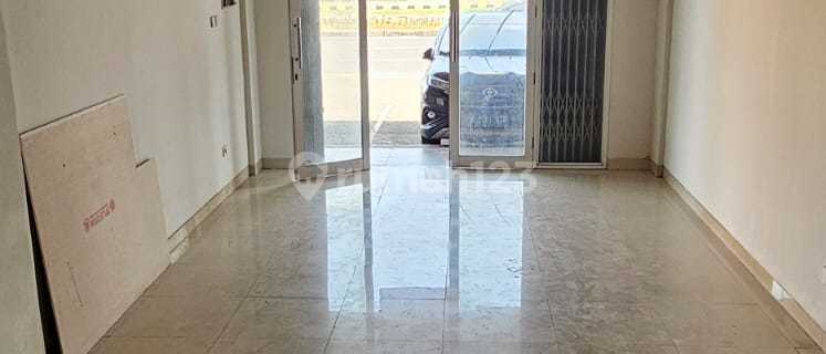Nice Shop House Ready to Occupy in Grand Wisata Bekasi 1