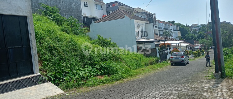 Tanah Dijual Murah View kota di Perum Alamanda Mangunharjo Tembalang Semarang Timur 1