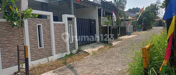 Rumah Baru Dijual SHM Hak Milik Candi Pawon Kalipancur Kec Ngaliyan Semarang Barat 1