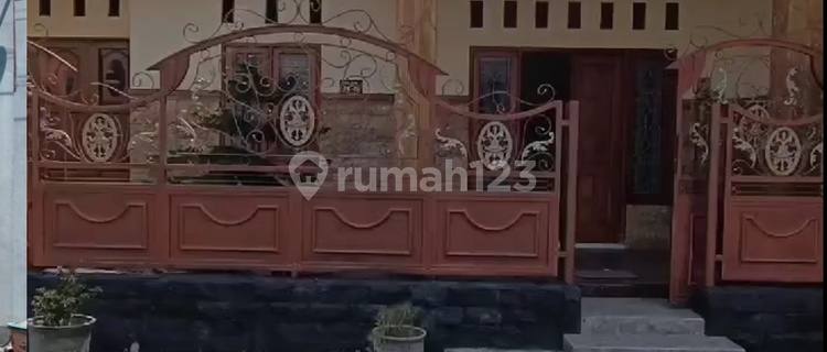 Sell House In Mojokerto Housing Complex 1