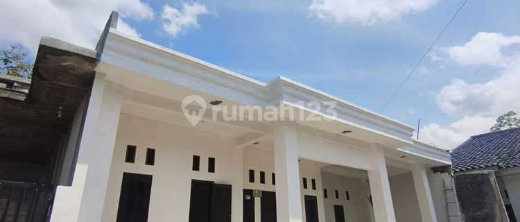 Ready-to-Live House, Land Area 100 Meters, Already 2 Floors Ready 1