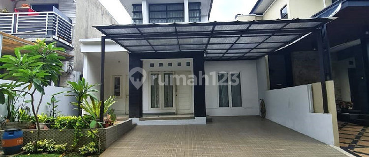 Wide Land House in Front of the Park Near Transmart Graha Raya (9767) 1