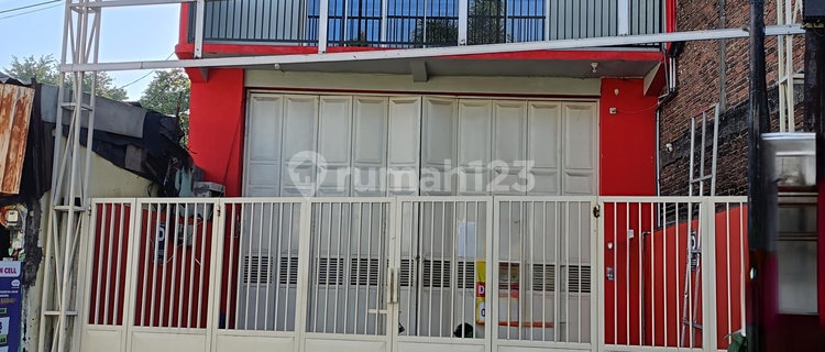 2-Story Shop House Ready to Occupancy, Strategic Location in Kupang Area, Putat Jaya 1