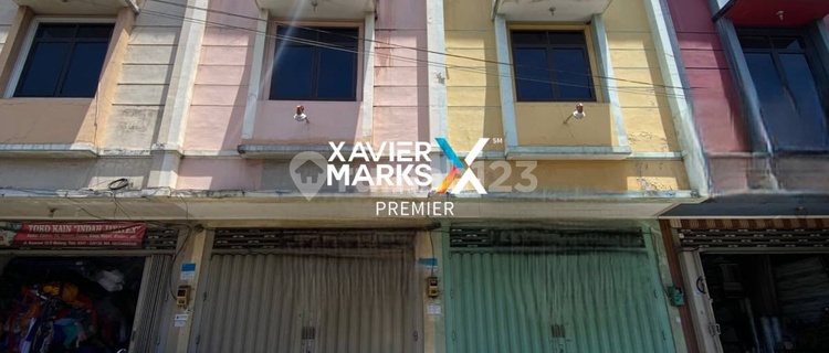 For Rent Shop-House Row Main Road Kauman Malang 1