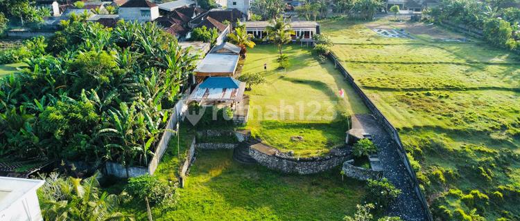Rumah dengan view luar biasa. Lokasi Terbaik di Medewi, Jembrana 1