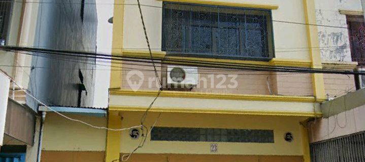 Shop House Near Losari Beach + Stella Maris Tourist Area 1