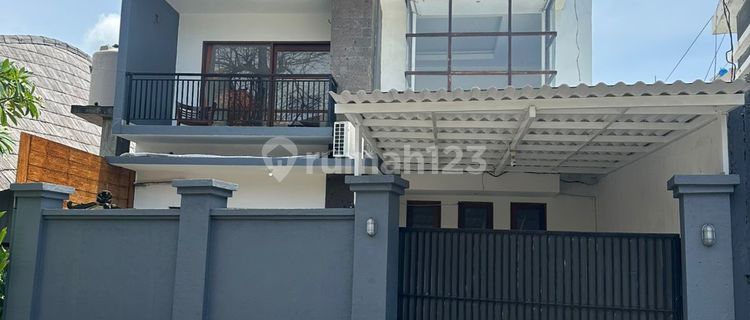 Rumah 2 Lt Dekat dengan Jalan Tol di Sidakarya@ 1
