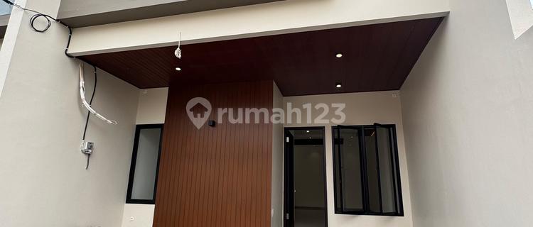 For Sale New Modern Minimalist Luxury House in Rawamangun, East Jakarta 1