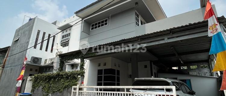 2-Story Modern Hook House &amp; Ready to Occupy Near Limo Toll Road 1