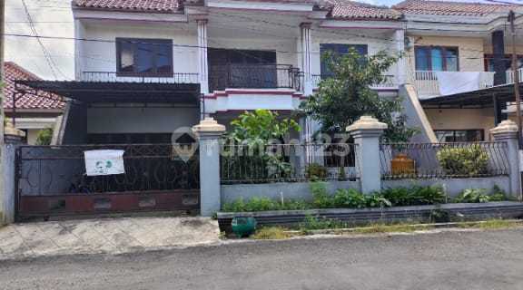 Luxury 400m² Freehold House in West Denpasar 1
