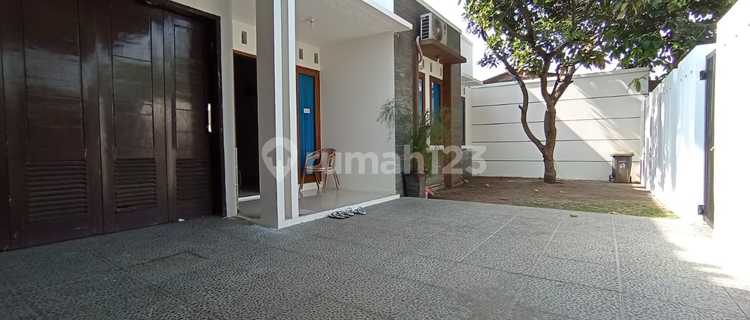 Rumah Cantik SHM Dekat Pusat Kuliner Antapani 1