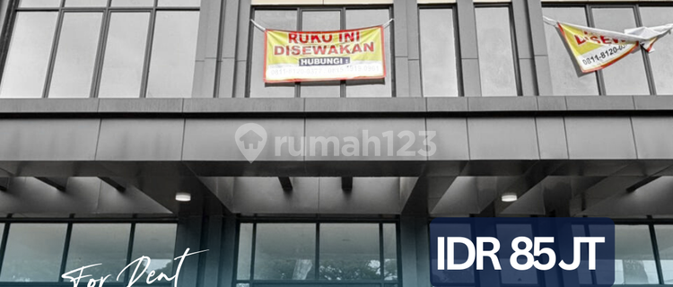 Ready to Occupy, Shop House, 2 Floors, Near Shopping Center, Flood-Free 1