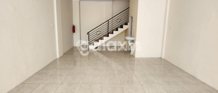 STRATEGIC 3-STORY RUKO BATUR RAYA LAKE JIMBARAN BADUNG, BALI 1