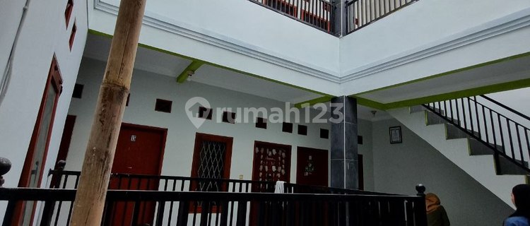 Active Boarding House for Sale in Sunan Gunung Djati, Bandung Far 1