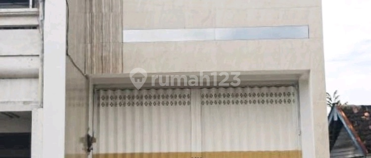 For Sale New 3-Story Commercial Shop House in Probolinggo Area 1