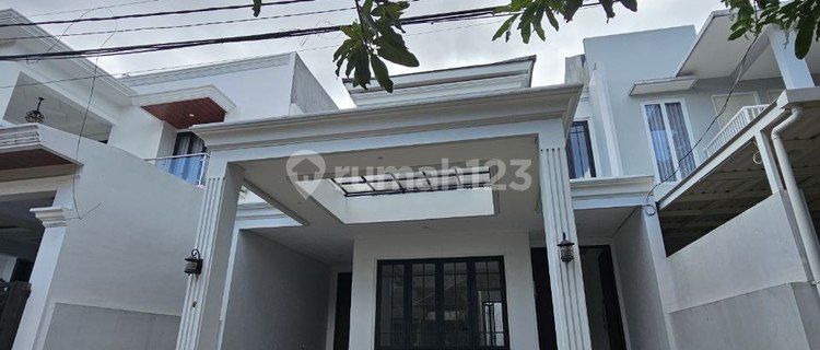 Rumah Baru 2 Lantai Dalam Komplek Cinere Dekat Toll 1