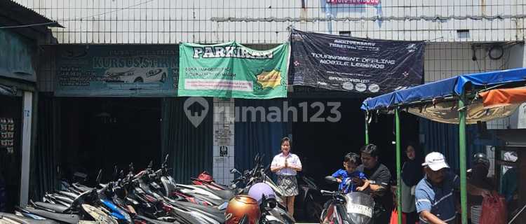 Cheap !! 2-STORY SHOPHOUSE FOR RENT IN A STRATEGIC LOCATION NEAR SILOAM HOSPITAL 1