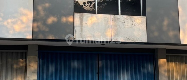 Ready-to-Use Shop House in Bukit Indah Purwakarta 1