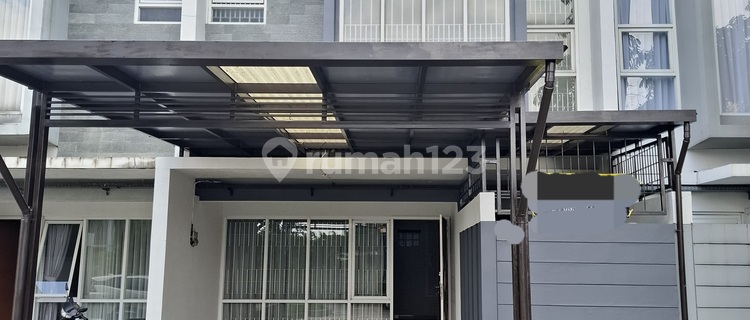 Rumah Adem Lingkungan Tenang Lokasi Strategis di Holis Regency 1