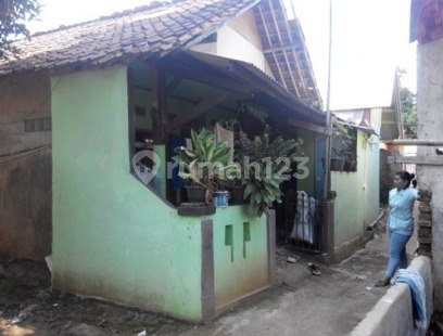 190 m2 Boarding House with SHM Certificate, Purwakarta, Purwakarta Auction Cheap 1