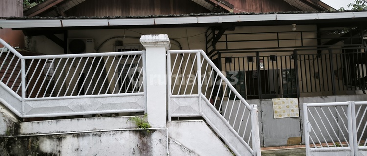 Rumah Dengan Mezzanine Dijual Di Samarinda 1