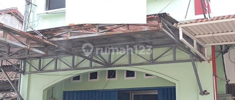 2-Story Shophouse in Strategic Location, Jambusari, Ngemplak, Sleman, Special Region of Yogyakarta 1