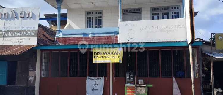 2-Story Shop House in a Strategic Location at Kotagede, Yogyakarta 1