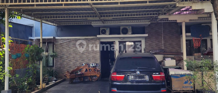 Hot Item!!, Beautiful House in Kebon Jeruk, West Jakarta 1