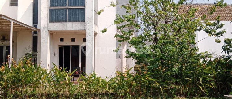 Rumah 2 Lantai Grand Cibubur 1