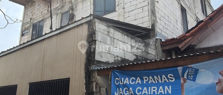 Dijual Kos Kosan 54 Kamar Produktif, di Pal Batu Menteng Dalam Jaksel, omset Rp. 100 Juta/ Bulan. 1