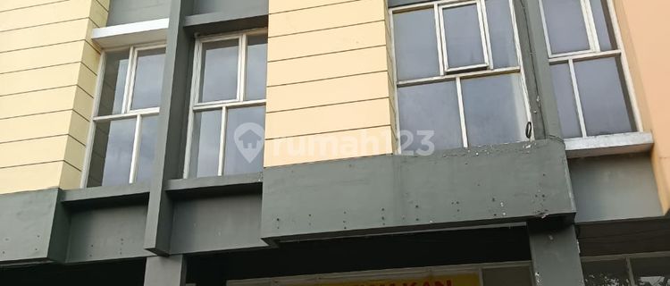 For Rent: 3-Storey Strategic Shop House 0 Main Road Merr 1