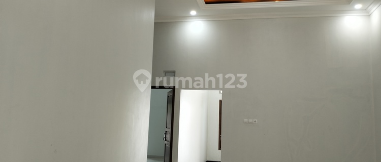 Flood-Free House in Semarang, Gunung Pati - Banyumanik 1
