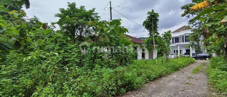 Tanah Pawiyatan Luhur Tinjumoyo Semarang Selatan 1