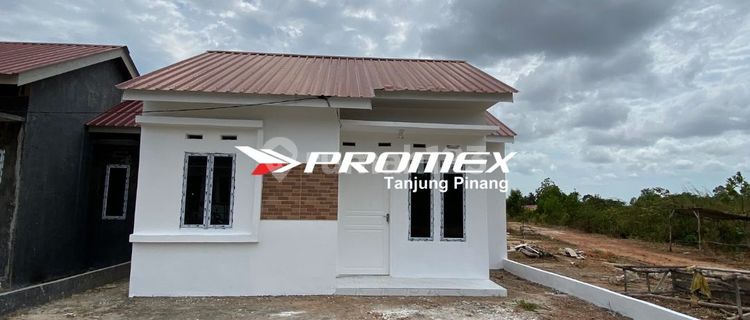 Siap Huni, Rumah, 1 Lantai, SHM, Dekat Taman Kota, Dapat Subsidi Pemerintah 1