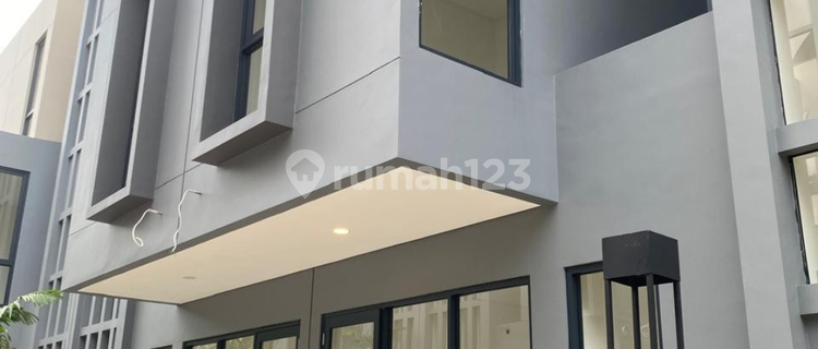 For Rent Strategic 3-Story Shophouse in Delrey Biztown BSD City 1
