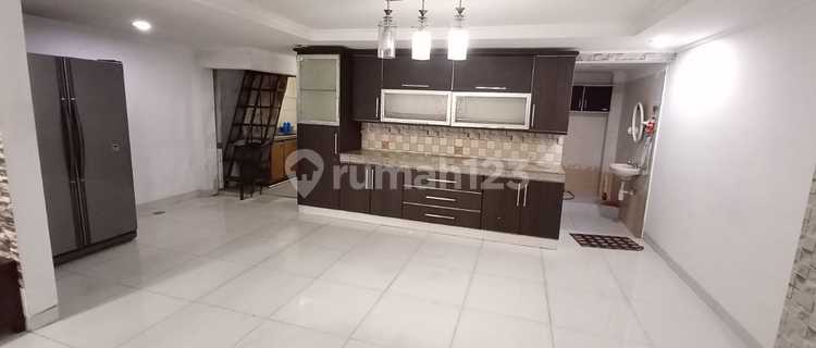 Dijual Semi Furnish Rumah Siap Huni - Kelapa Gading Utara 1