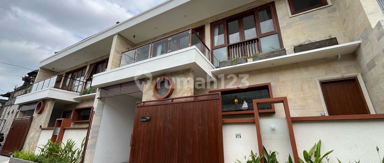 RUMAH MEWAH FULL FURNISHED DITENGAH PUSAT KOTA DENPASAR  1
