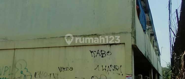 Boarding House on Gunung Putri Road, Bogor 1