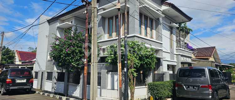 Boarding House in North Bogor with Strategic Certificate of Ownership 1