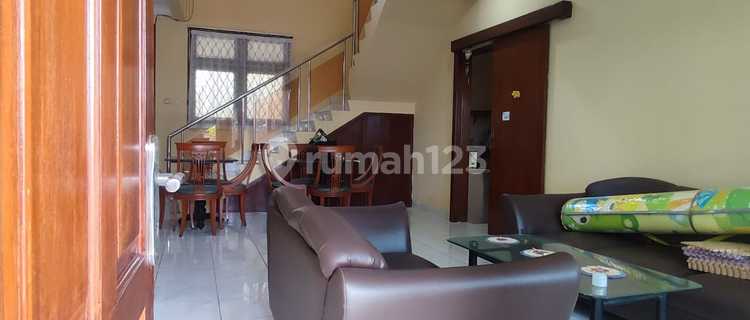 House for Rent in the Elite VIP Pajajaran Estate, Bogor 1