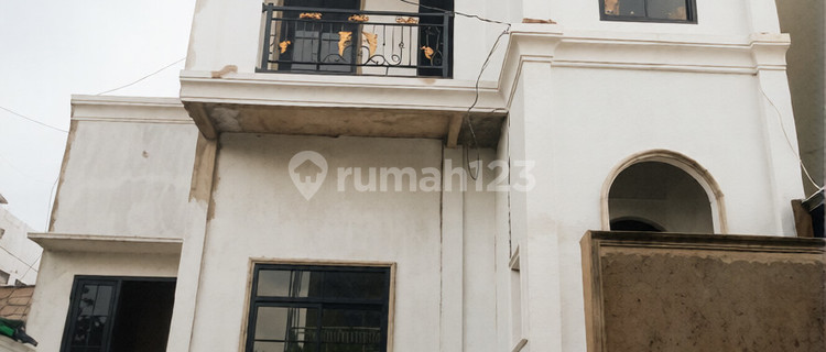 Rumah Baru di Parikesit Banyumanik - Ph 1