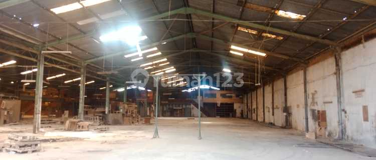 Gudang dan Kantor Siap Pakai di Simongan 1