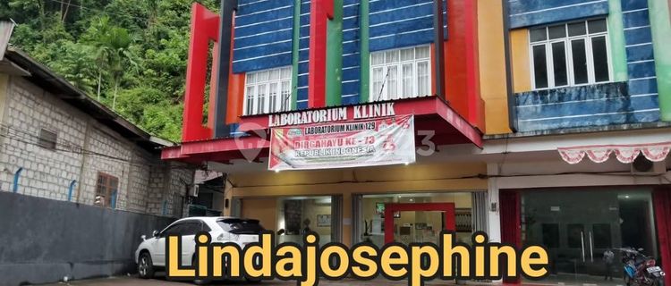 Complete Laboratory Equipment Shop House